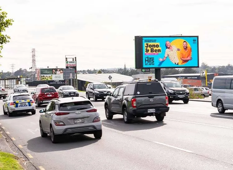 Go Media digital display at Lincoln Road, Henderson (southbound).