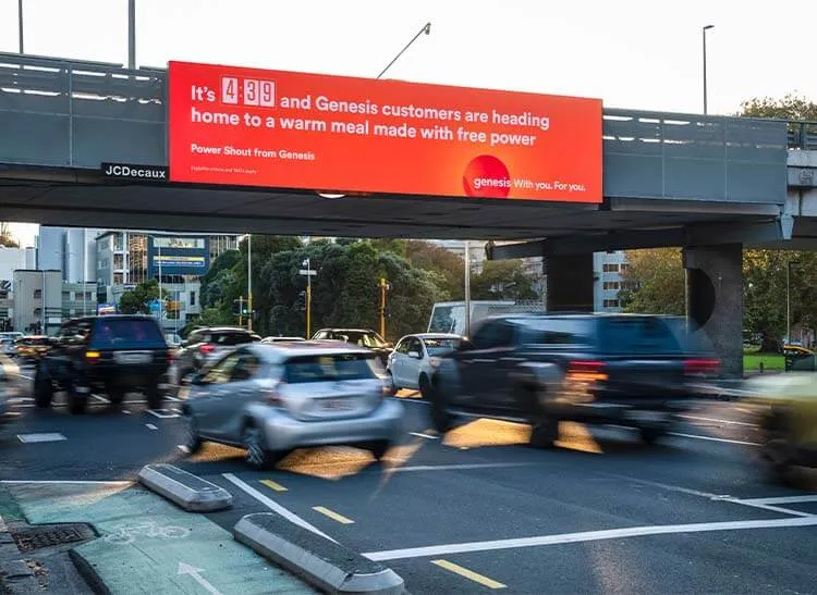 JCDecaux digital display at Victoria Park.